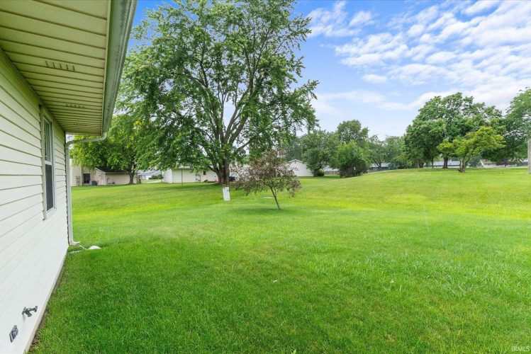 Listing Image 26