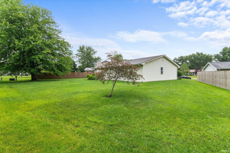 Listing Image 29