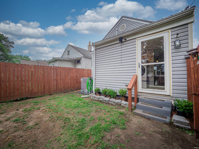 Listing Image 22