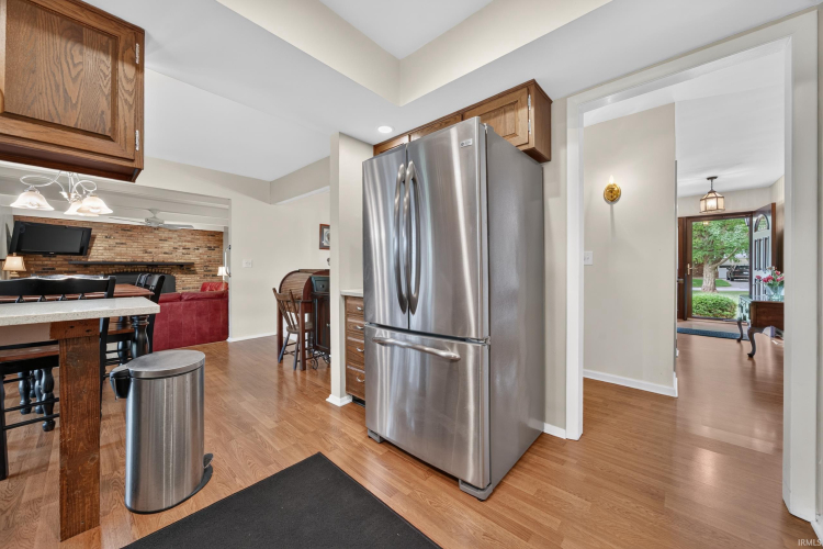 Listing Image 15