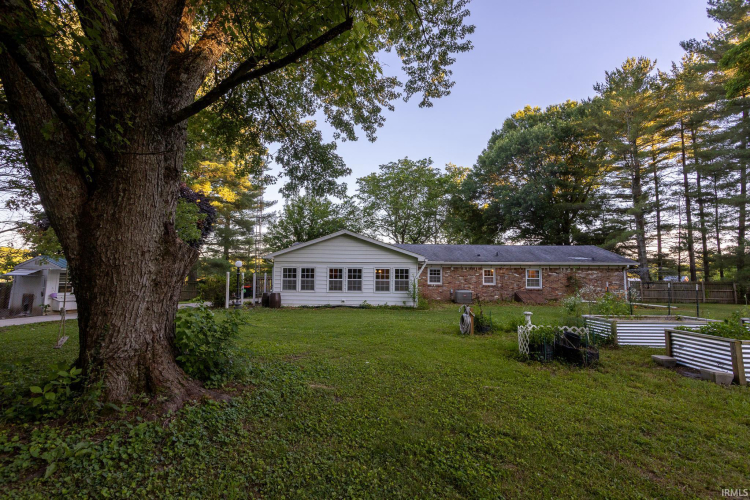 Listing Image 23