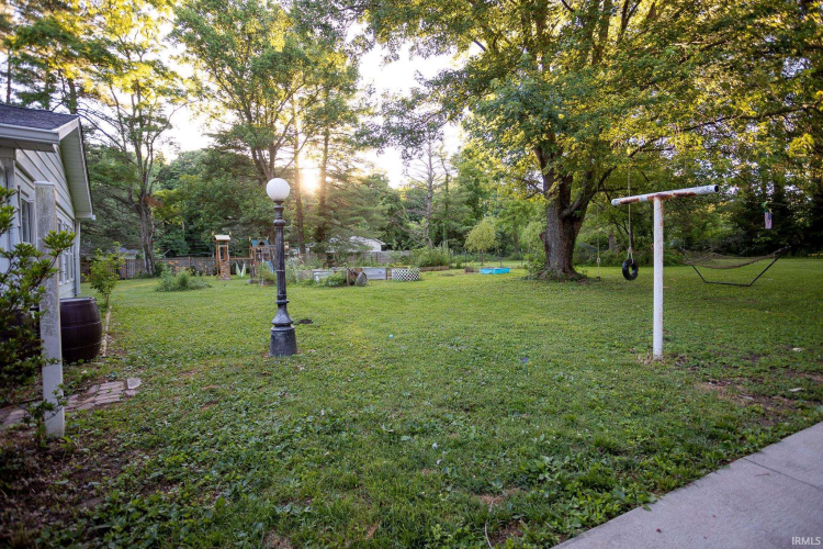 Listing Image 25