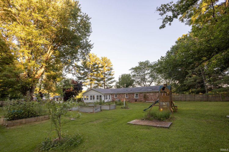 Listing Image 27