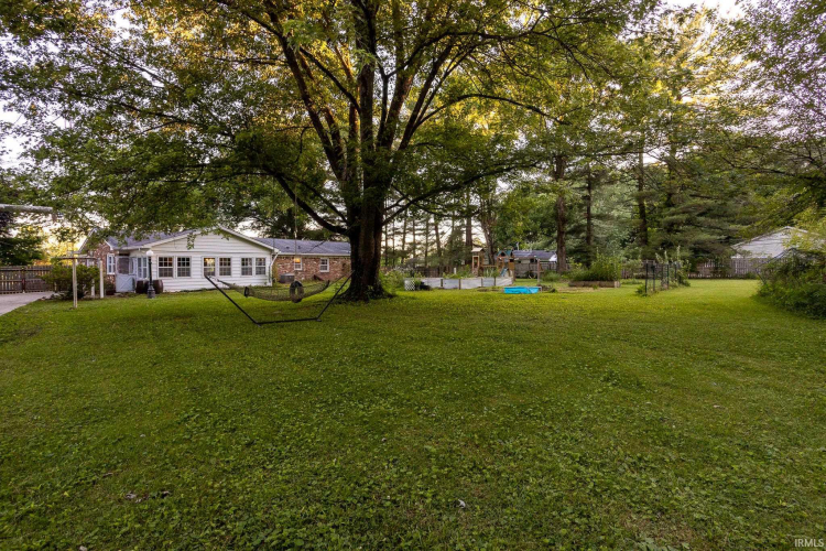 Listing Image 33