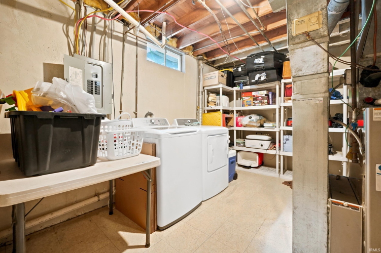 Listing Image 13
