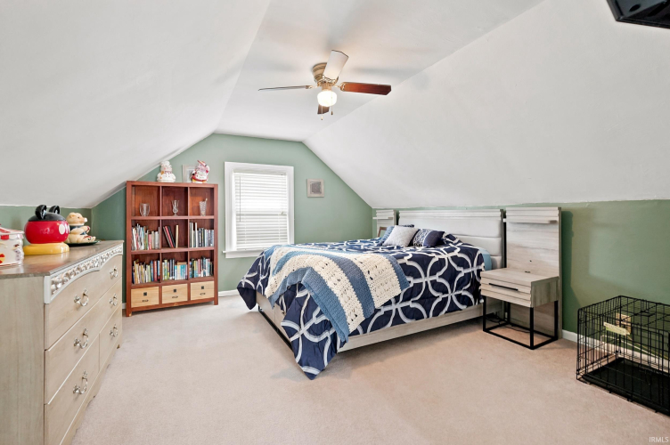 Listing Image 18