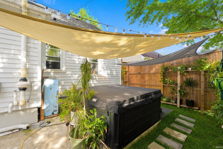 Listing Image 22