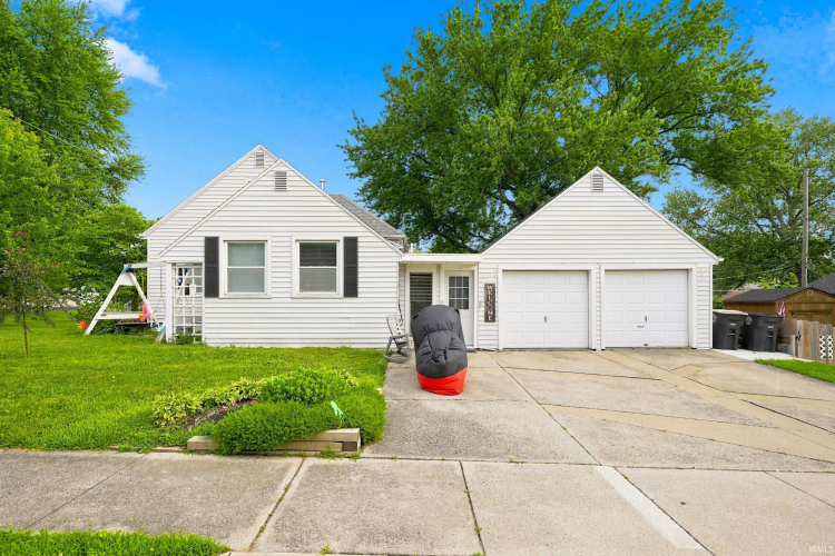 Listing Image 23