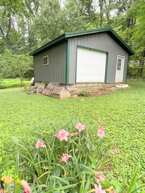 Listing Image 28