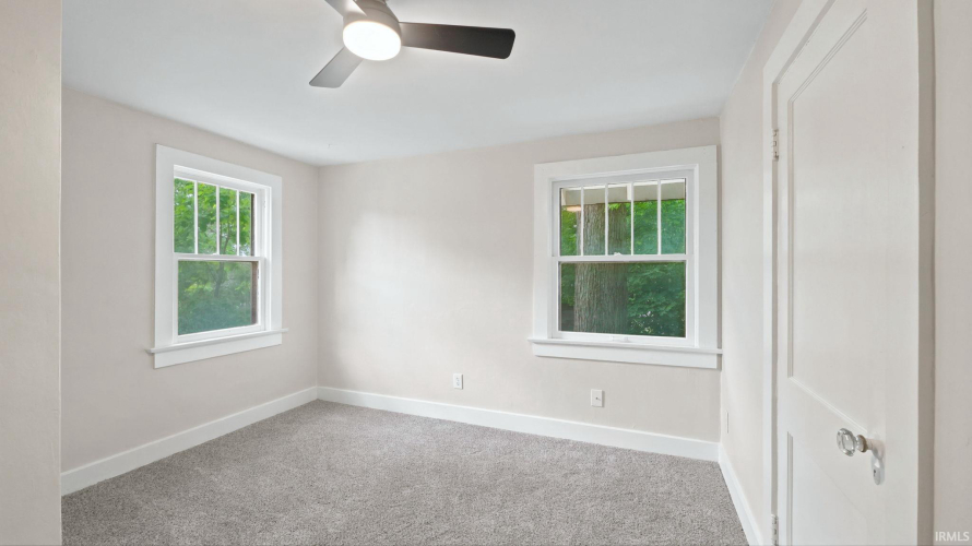 Listing Image 30