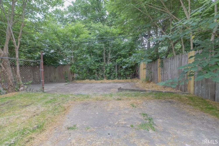 Listing Image 26