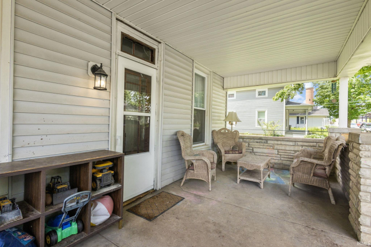 Listing Image 20