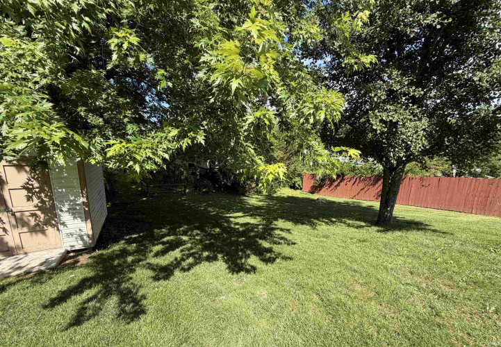 Listing Image 24