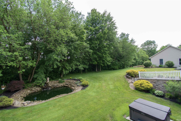 Listing Image 14