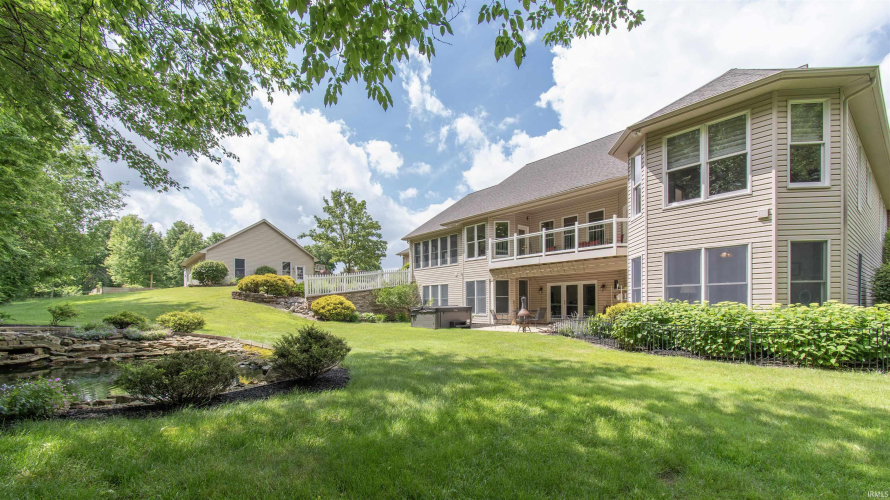 Listing Image 9