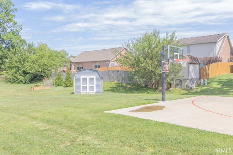 Listing Image 34
