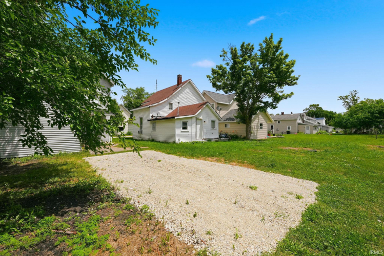 Listing Image 38