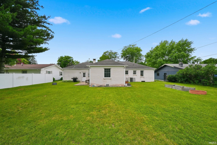 Listing Image 37
