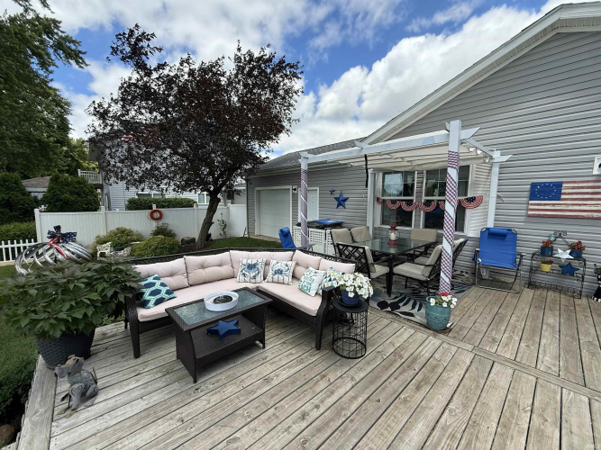 Listing Image 32