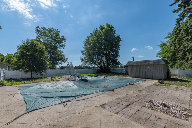 Listing Image 32