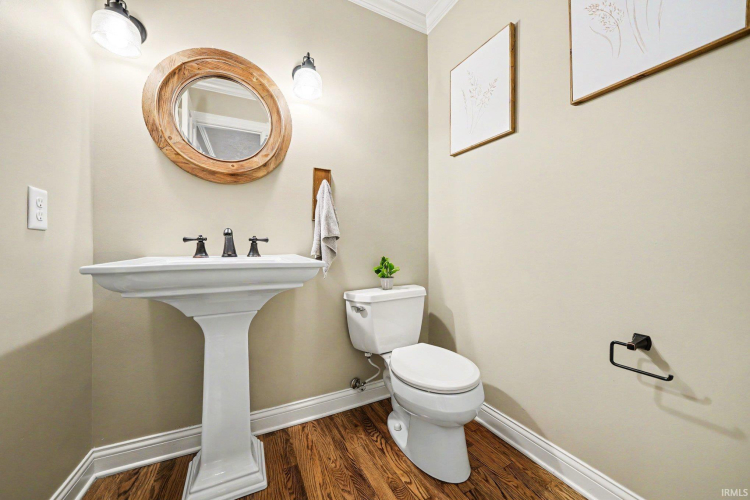 Listing Image 22