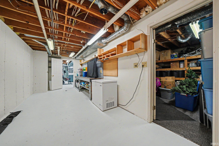 Listing Image 41