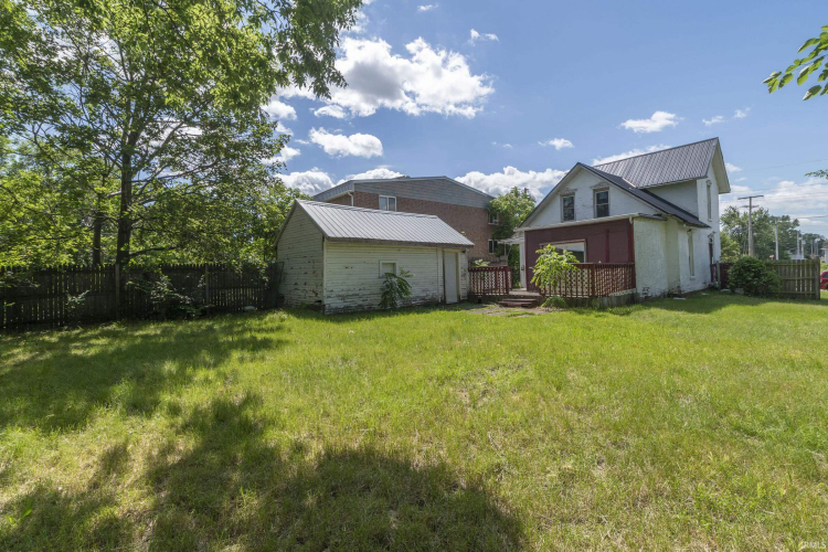 Listing Image 17