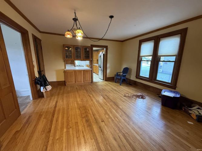 Listing Image 17