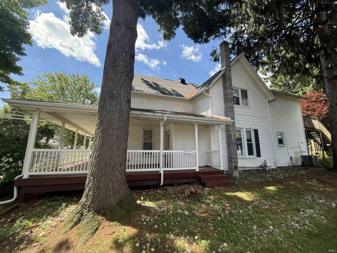 Listing Image 3
