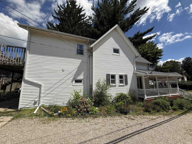 Listing Image 9