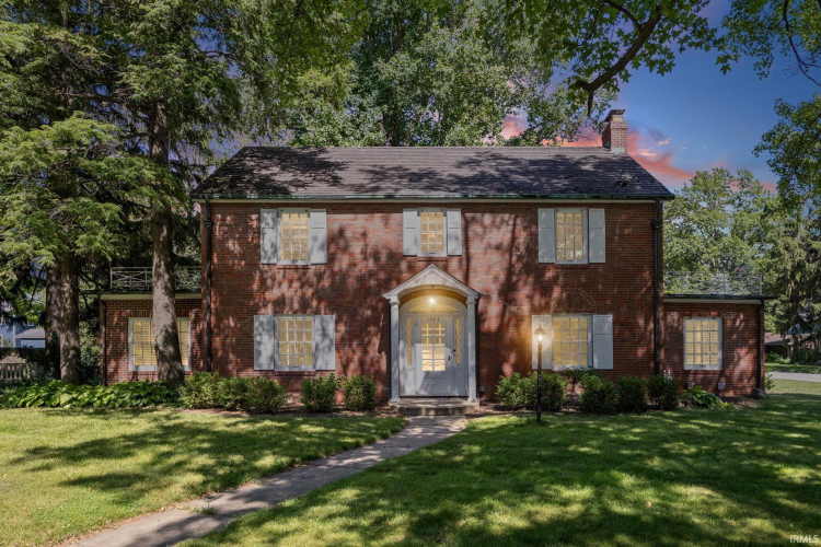 Listing Image 3