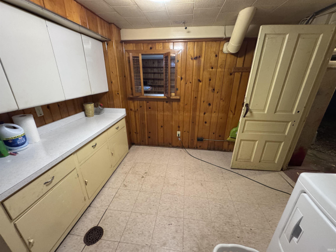 Listing Image 42