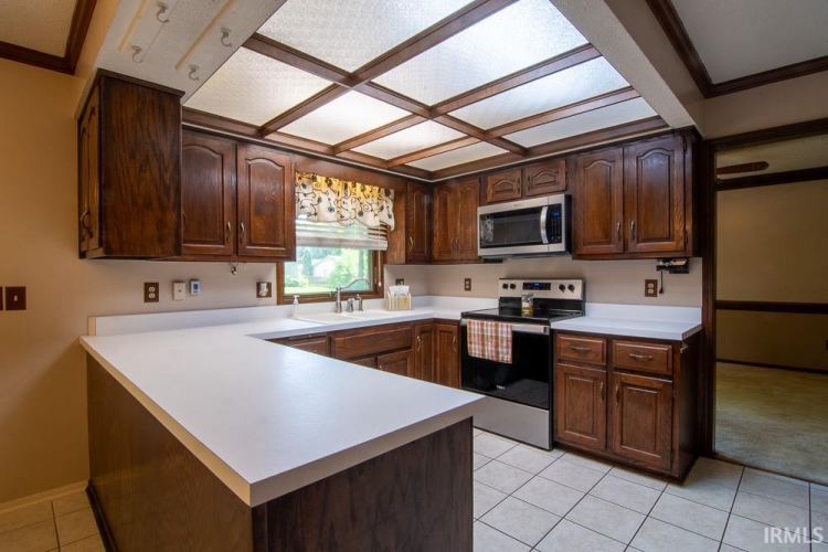 Listing Image 19
