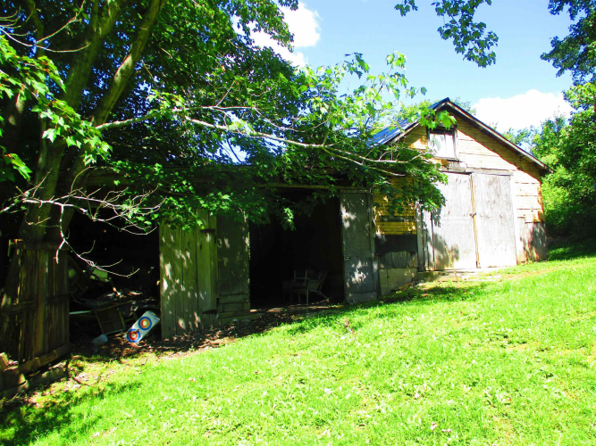 Listing Image 4