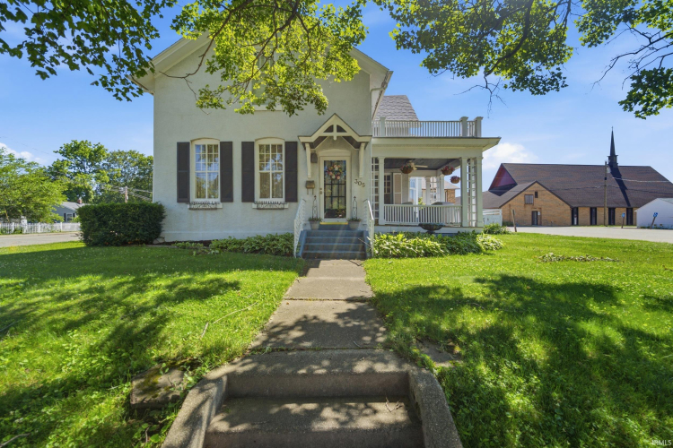 Listing Image 4