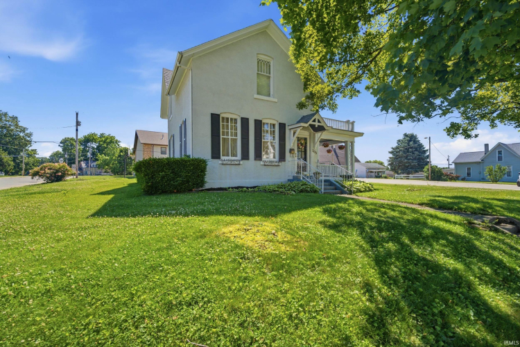 Listing Image 6