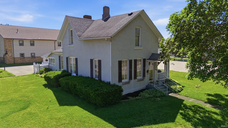 Listing Image 8