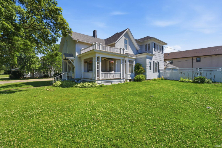 Listing Image 10