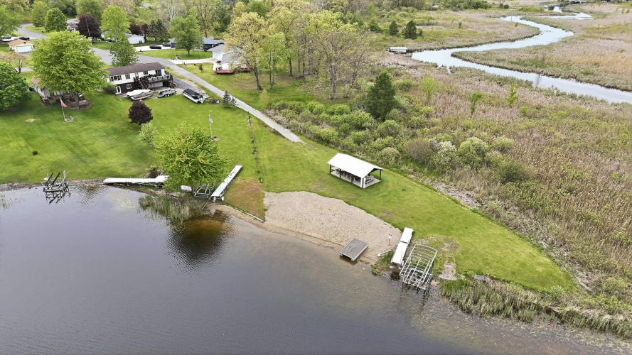 Listing Image 36