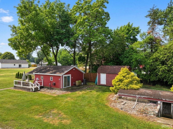 Listing Image 6