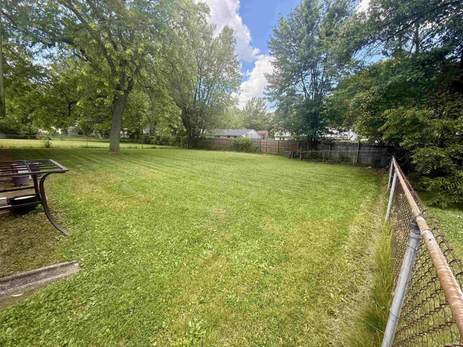 Listing Image 22