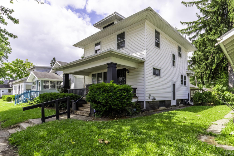 Listing Image 2