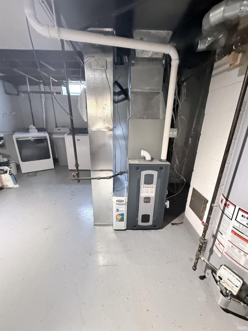 Listing Image 23