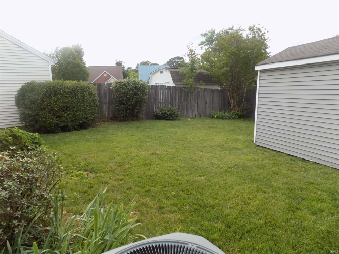 Listing Image 17