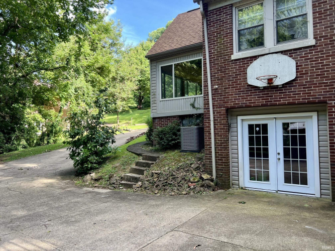 Listing Image 37