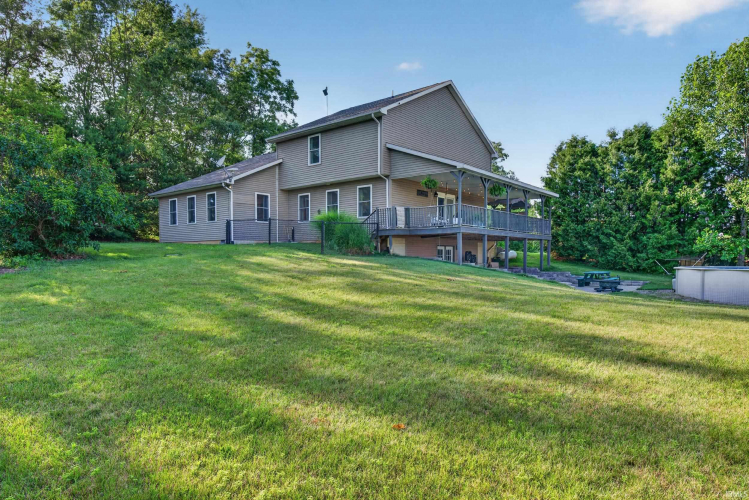 Listing Image 9
