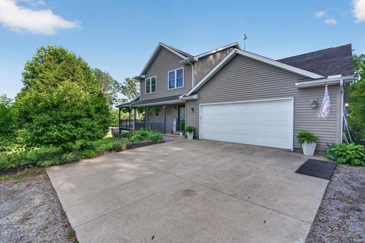 Listing Image 10