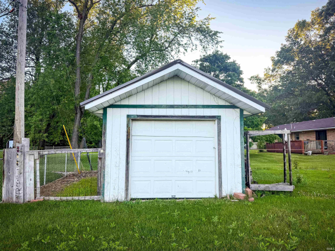 Listing Image 35