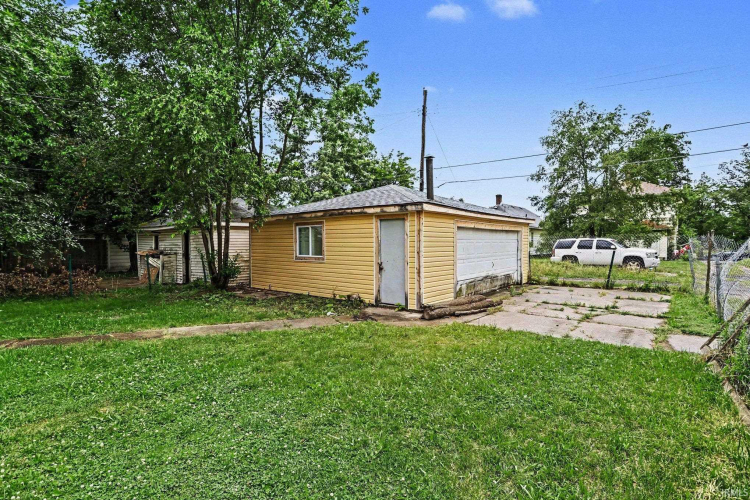 Listing Image 25