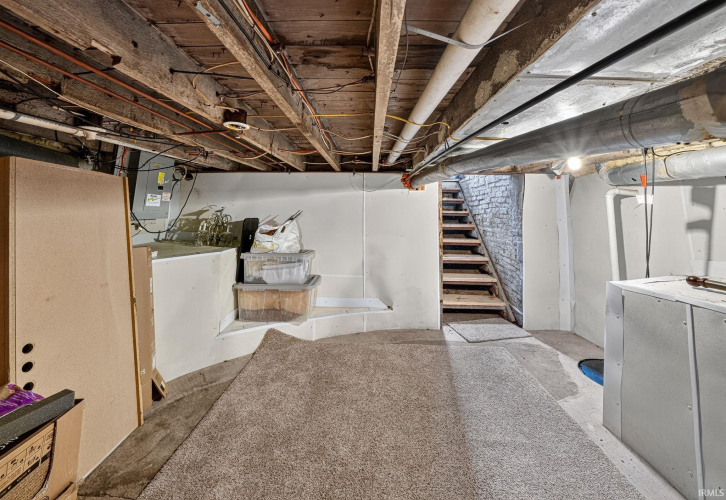 Listing Image 24